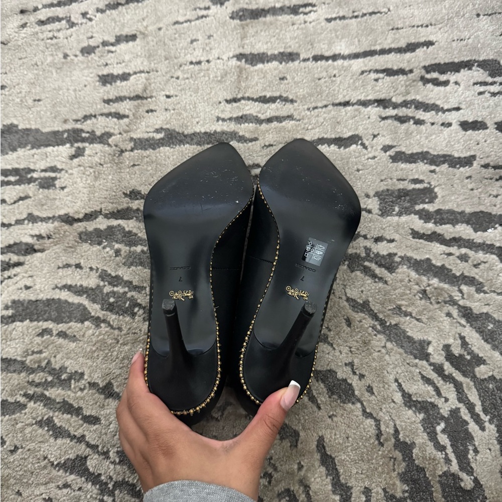 Coach Women's Black Pointed Toe Pumps - Picture 4 of 4